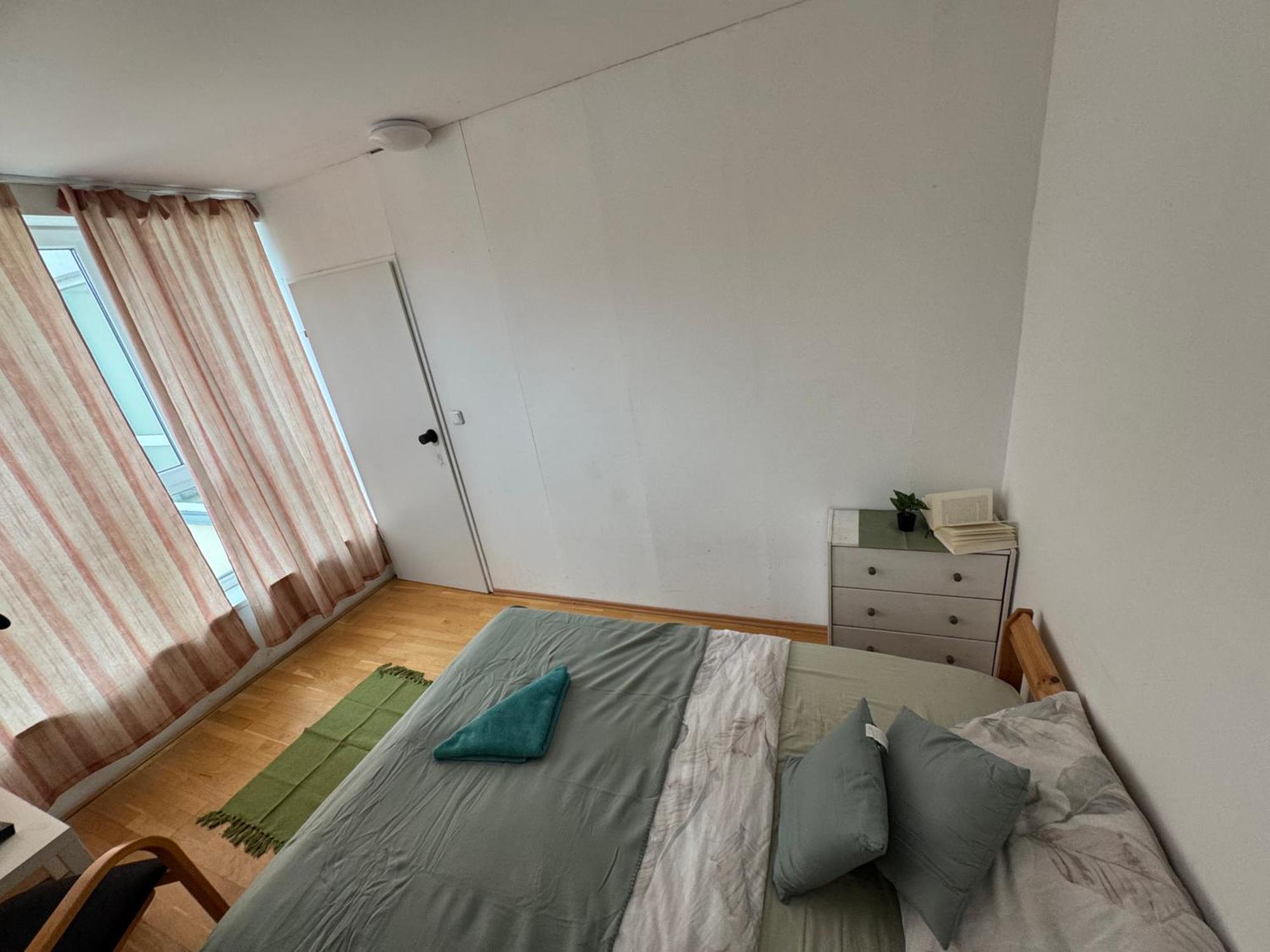 Helles Mit Dachterrasse Nahe Schoenbrunn Homestay